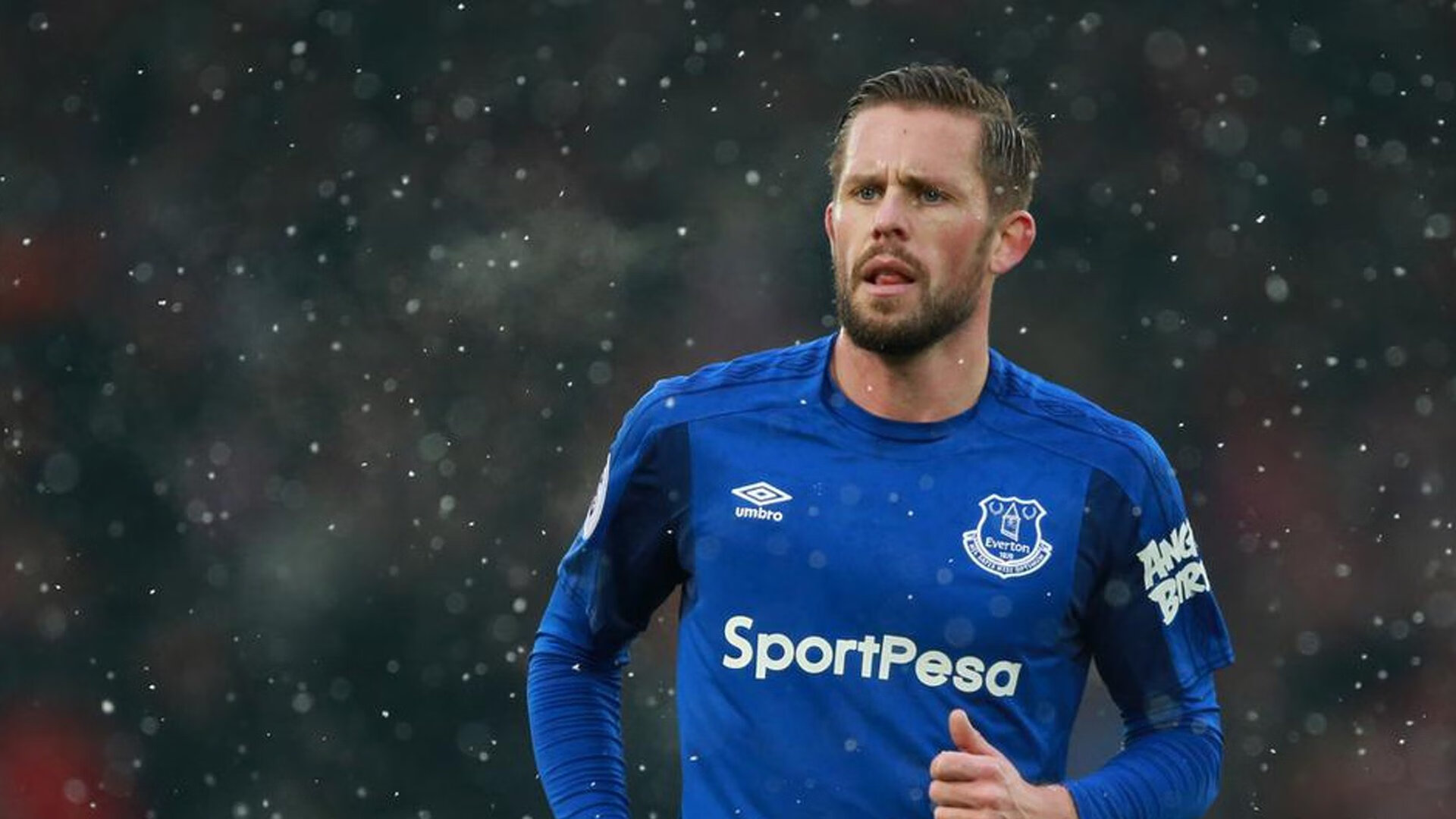 法甲逆境中崛起:坚韧不拔的精神力量,法甲的强队